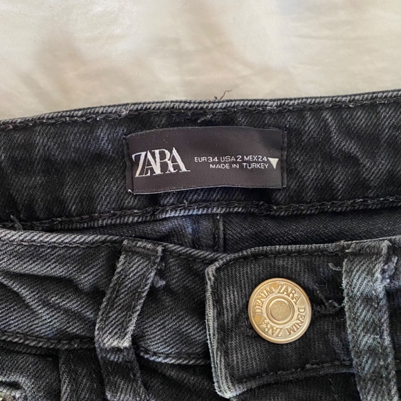 Jean droit ZARA - Picture 2 of 2